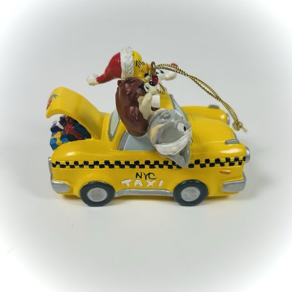 Warner Bros Looney Tunes NYC Taxi Yellow Cab Christmas Ornament 2000 RARE Bugs - Picture 5 of 15